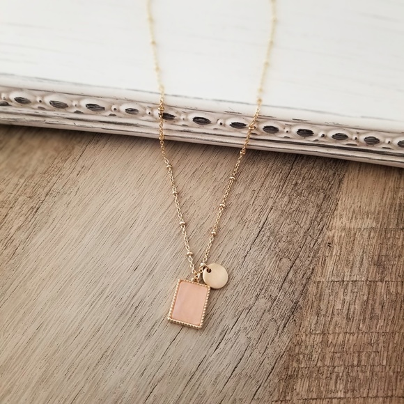 catlg Jewelry - Pink Semi Precious Stone Necklace Gold Chain